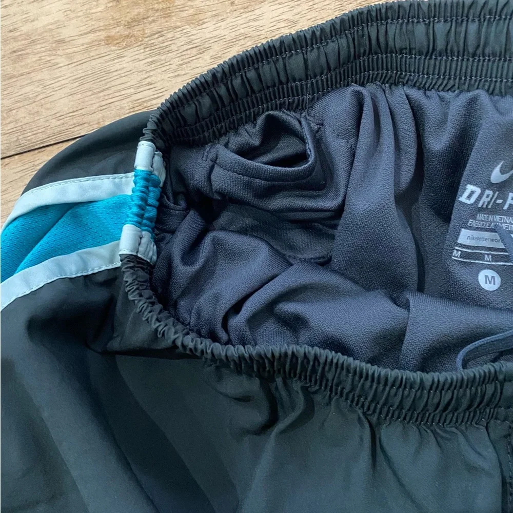 Nike Dri Fit Tempo Women’s Sz M Dk Gray/Teal Lined Running Shorts‎